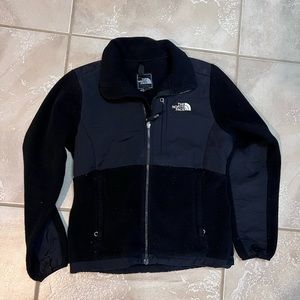 Womens’ North Face Grey Jacket- S